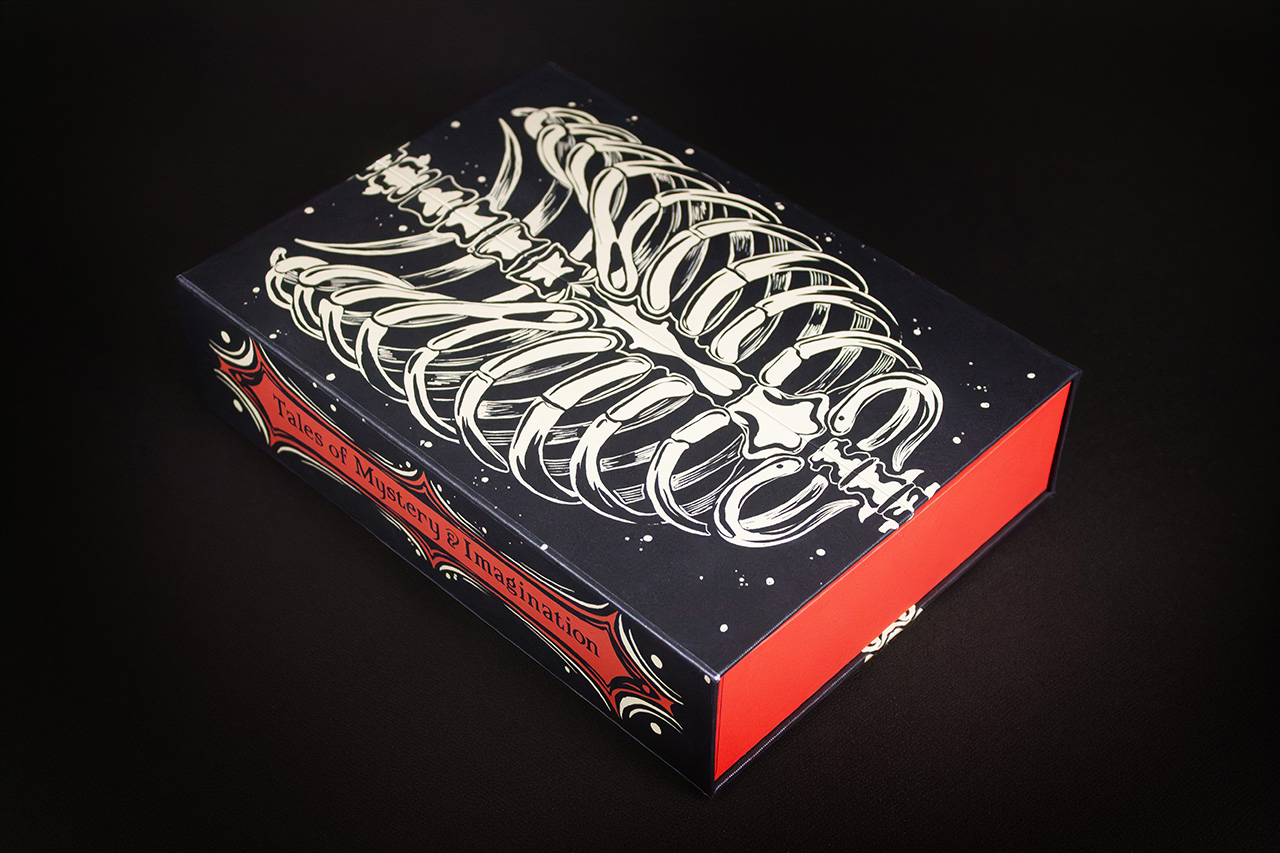 Edgar Allan Poe - Box Closed View
