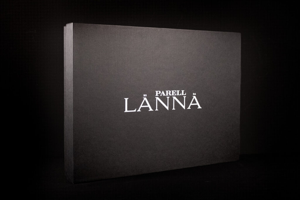 Luxury Rigid Presentation Box for Lanna Parell