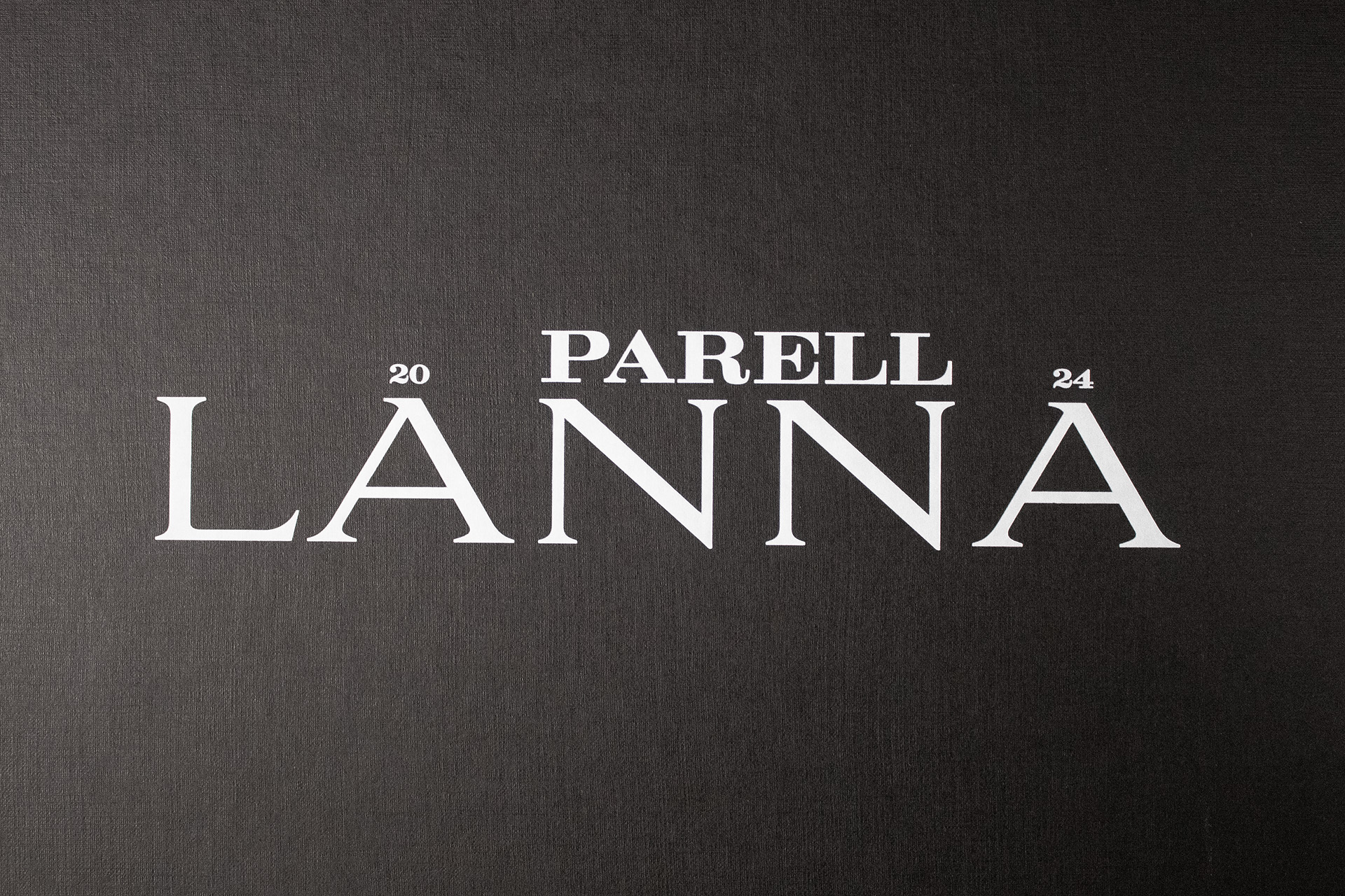 Luxury Rigid Presentation Box for Lanna Parell